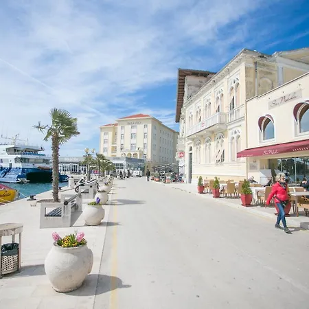 Val Di Bora 2 Appartement Poreč